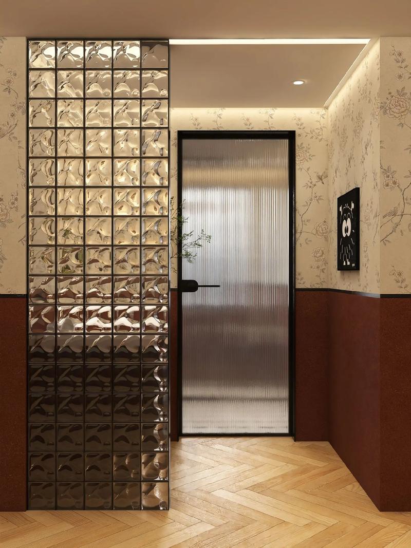 濃郁復(fù)古衛(wèi)生間 玻璃隔斷美翻了！